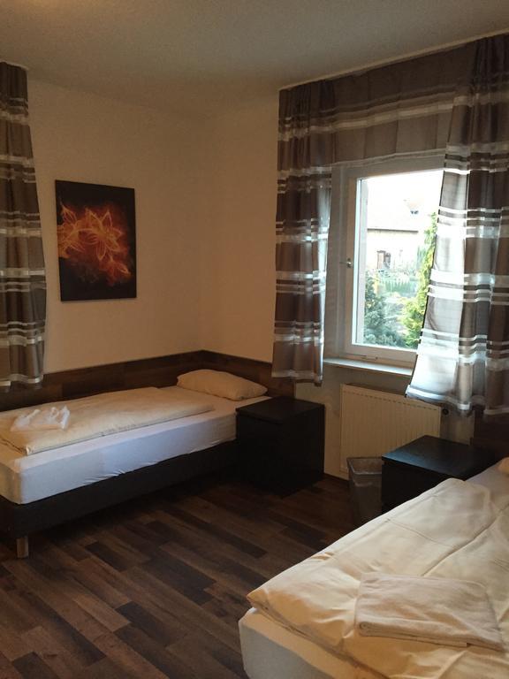 Hotel Engel Waldbronn Room photo